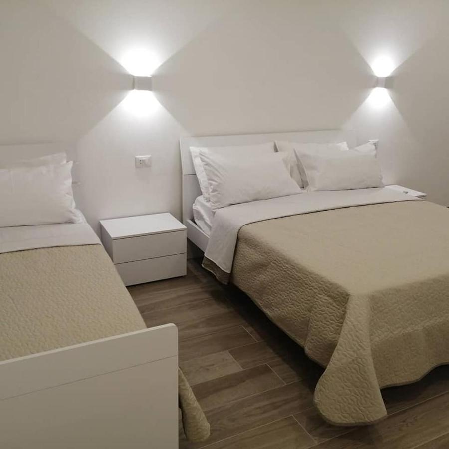Triple Room Sea View