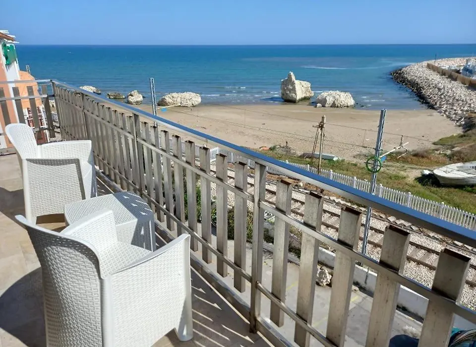 Amare Bed & Breakfast-1